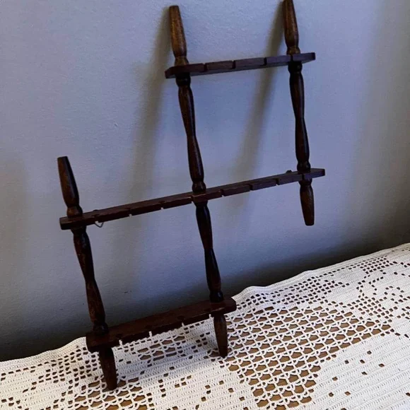 Wooden Expandable Wall Display Rack - Brown - Picture 5 of 7